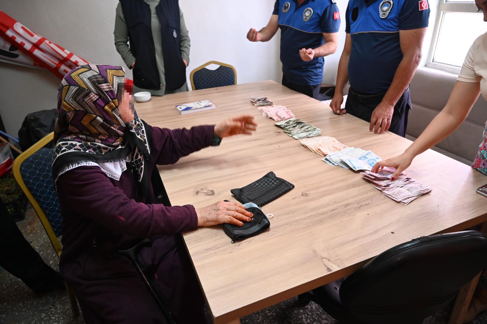 Kırıkkale’de dilencinin üzerinden 25 bin 190 lira çıktı