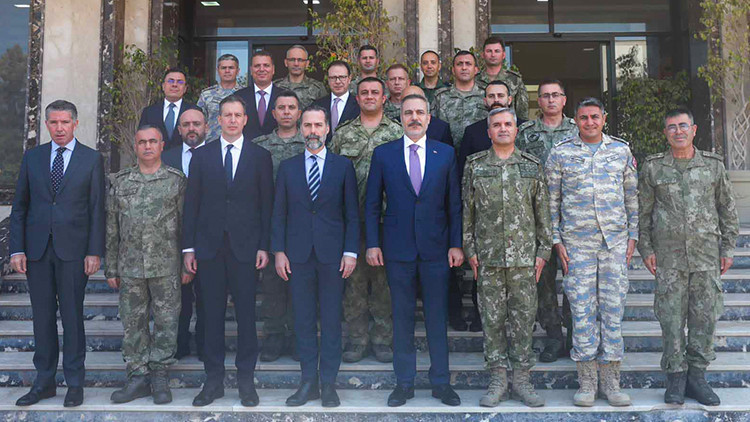 Dışişleri Bakanı Hakan Fidan’dan TSK Libya Görev Gücü Komutanlığı’na ziyaret