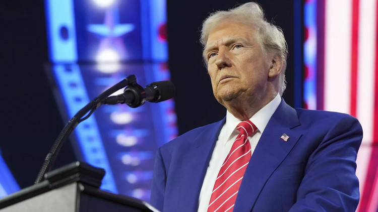 İran alaya almıştı: Trump vazgeçmedi… ‘Askeri seçenek hâlâ masada’